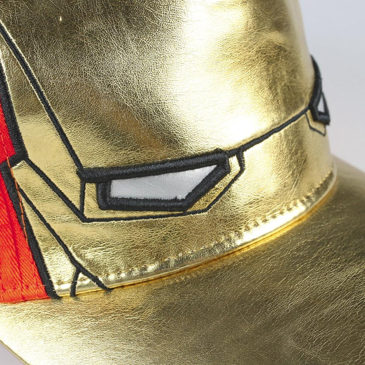 GORRA IRON MAN PREMIUM INNOVACIÓN