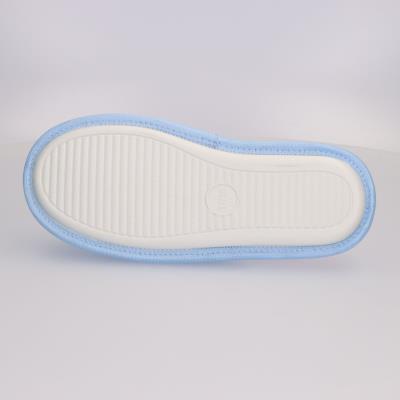 ZAPATILLAS DE CASA ABIERTA STITCH