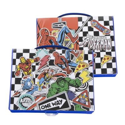 SET PAPELERÍA COLOREABLE CAJA AVENGERS