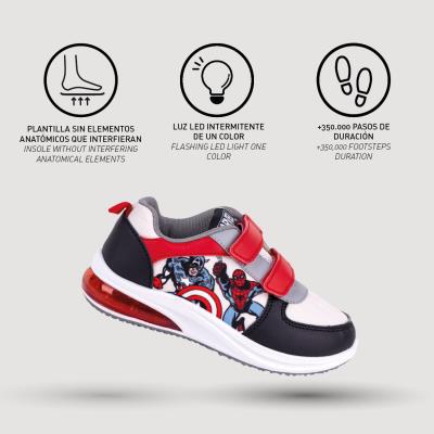 DEPORTIVA SUELA PVC CON LUCES AVENGERS - ILUSION SHOP
