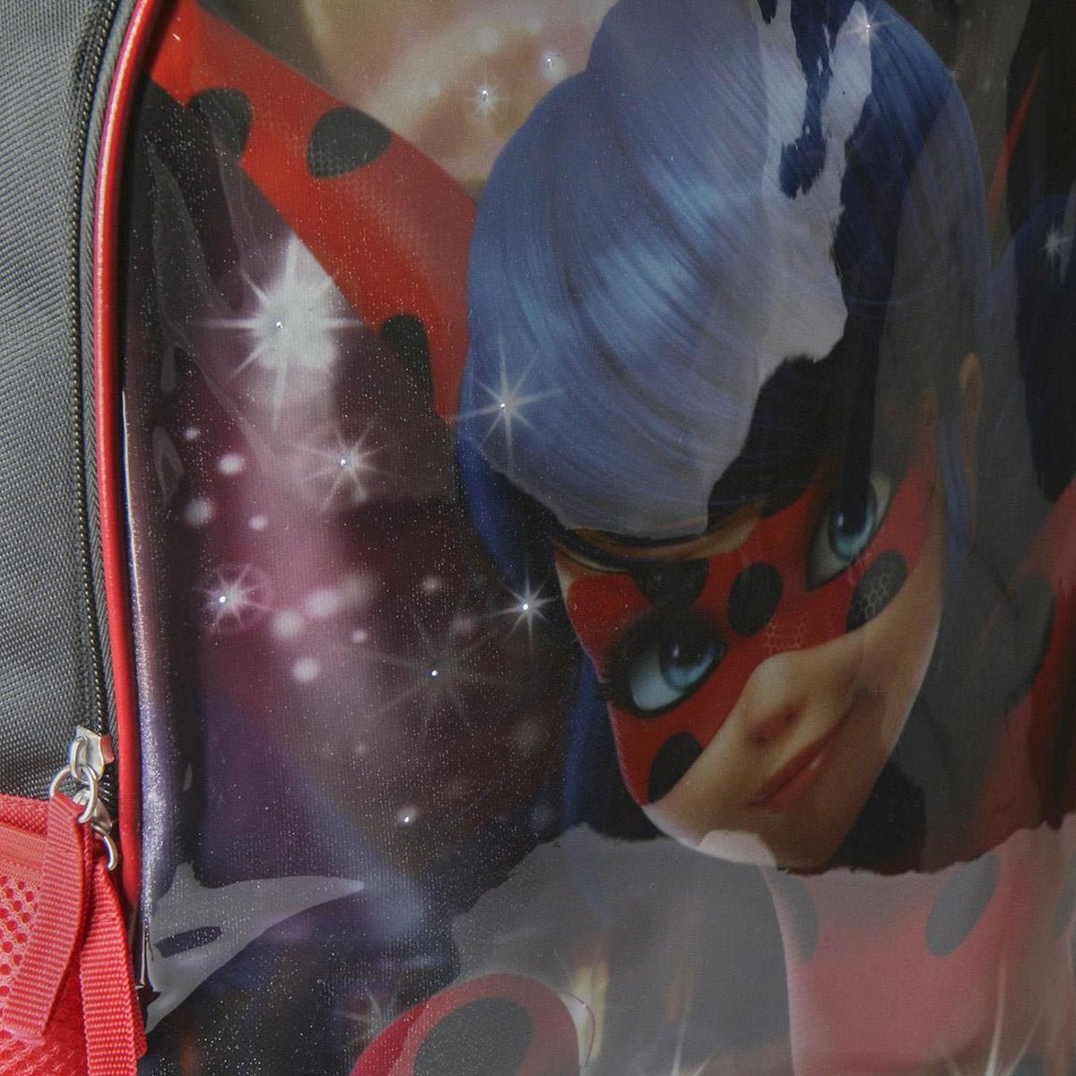 MOCHILA ESCOLAR CON LUZ LADYBUG - ILUSION SHOP