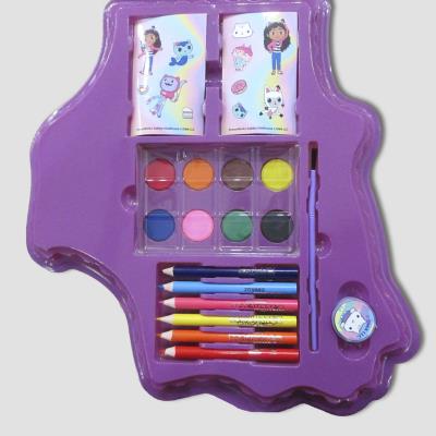 SET PAPELERÍA COLOREABLE CAJA GABBY´S DOLLHOUSE - ILUSION SHOP