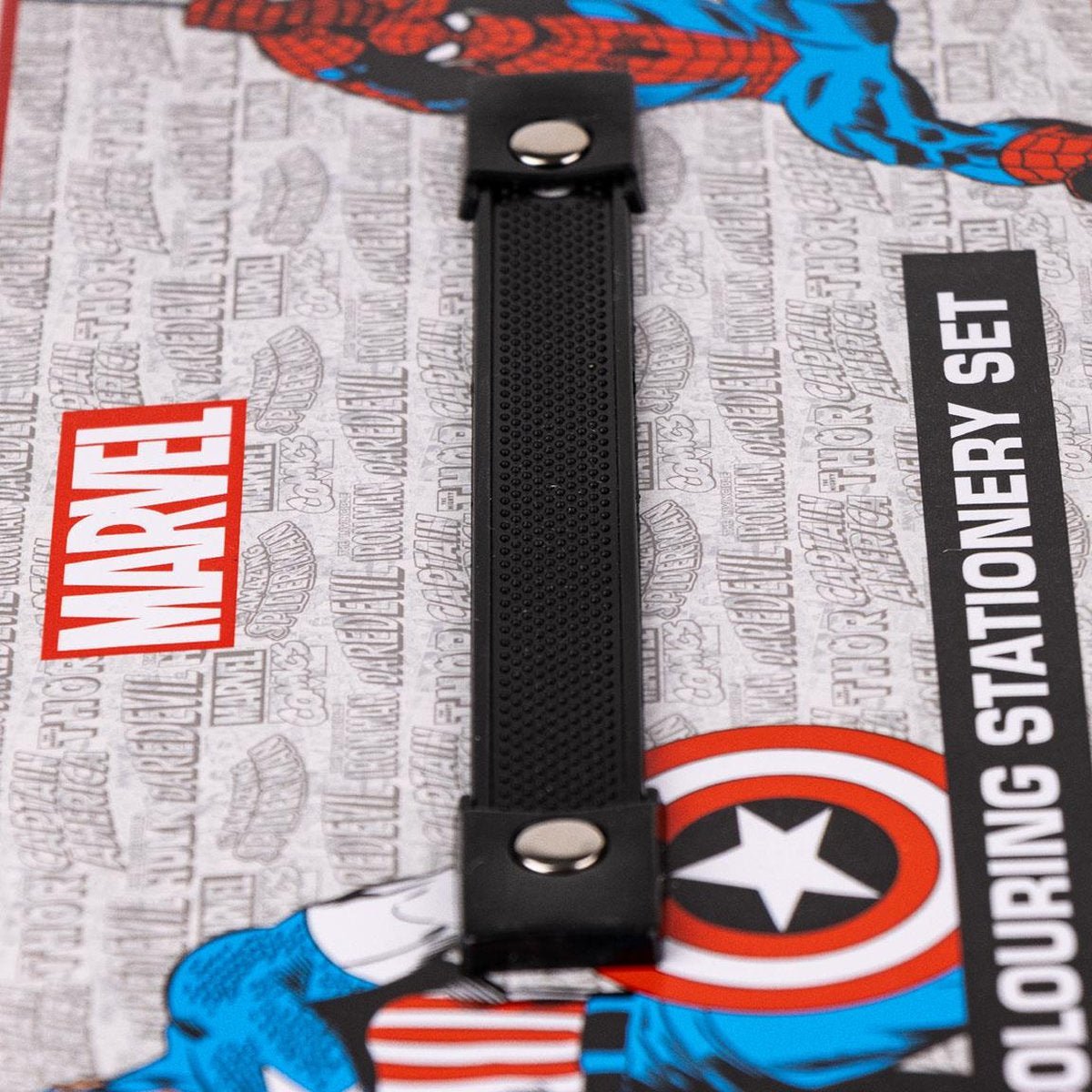 SET PAPELERIA COLOREABLE MALETIN MERVEL - ILUSION SHOP