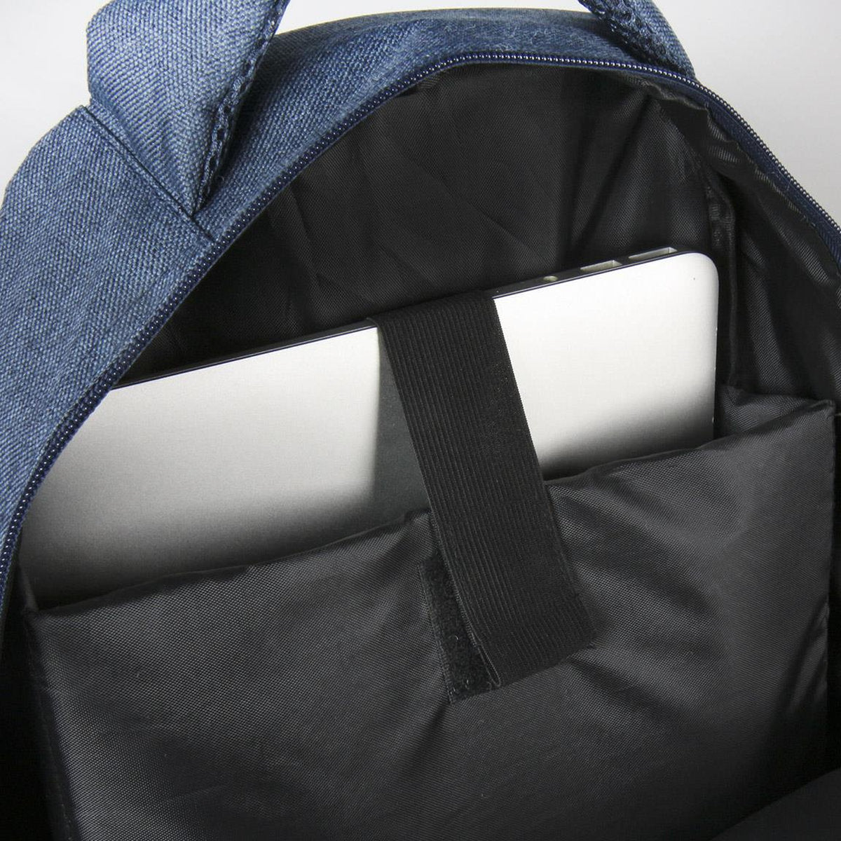 MOCHILA CASUAL VIAJE AVENGERS