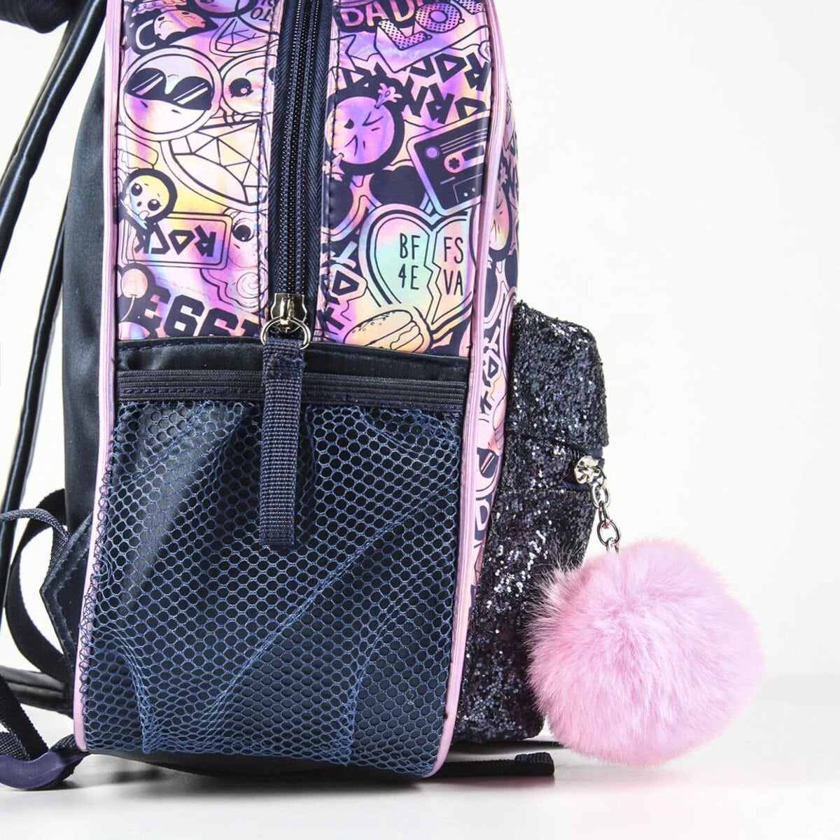 MOCHILA CASUAL LOL SURPRISE MODA POMPOM