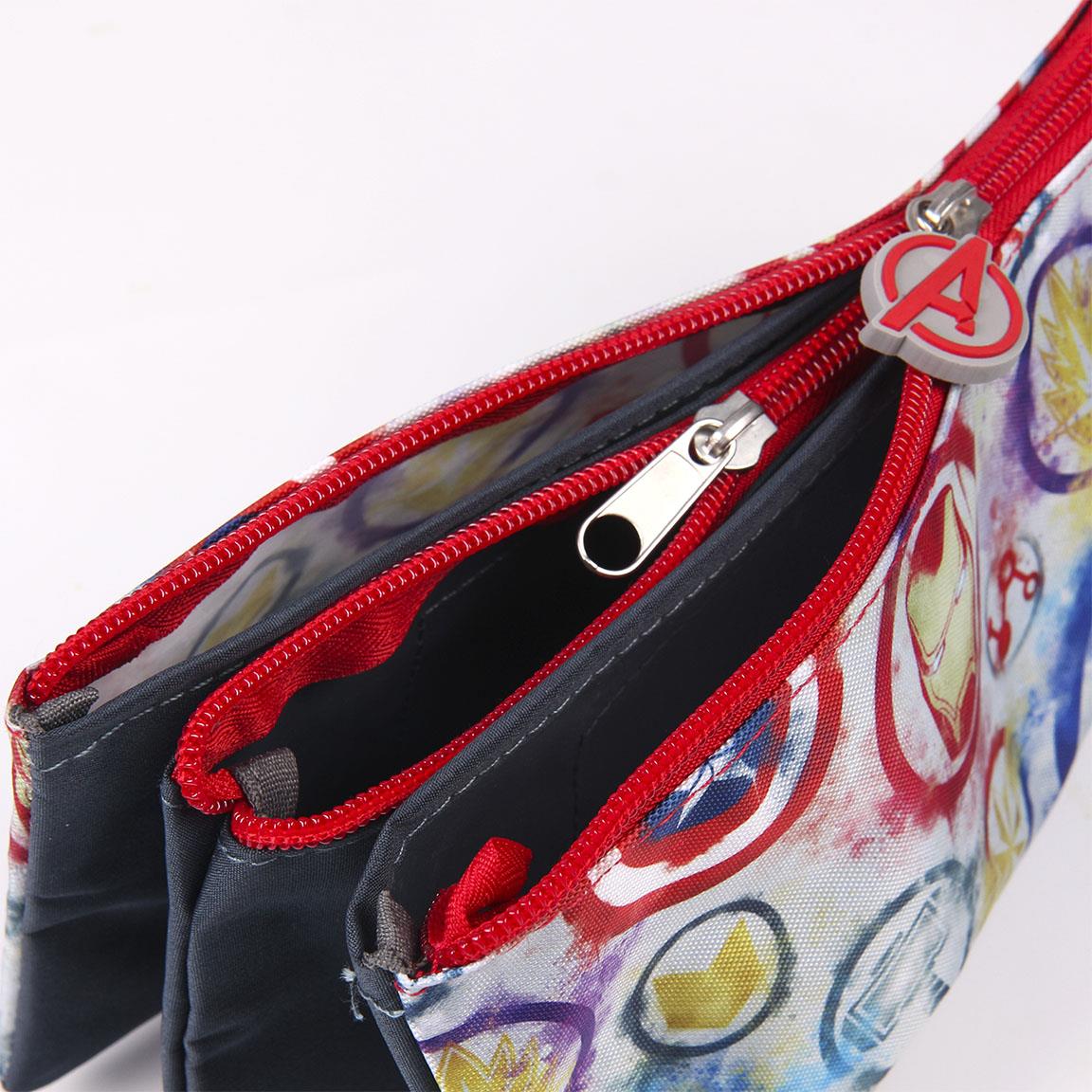 ESTUCHE PORTATODO 3 COMPARTIMENTOS  AVENGERS