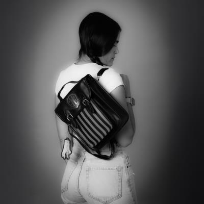 MOCHILA CASUAL MODA POLIPIEL WEDNESDAY