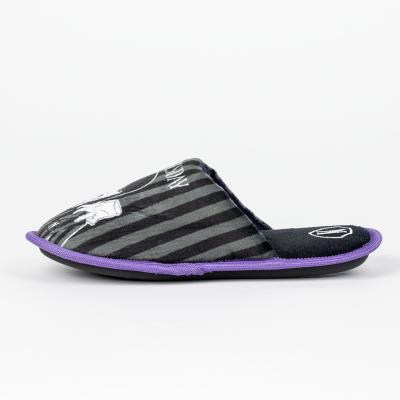 ZAPATILLAS DE CASA ABIERTA WEDNESDAY