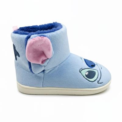 ZAPATILLAS DE CASA BOTA APLICACIONES STITCH