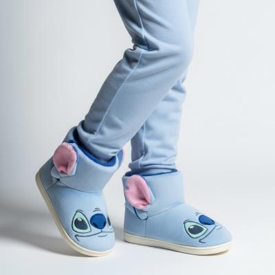 ZAPATILLAS DE CASA BOTA APLICACIONES STITCH