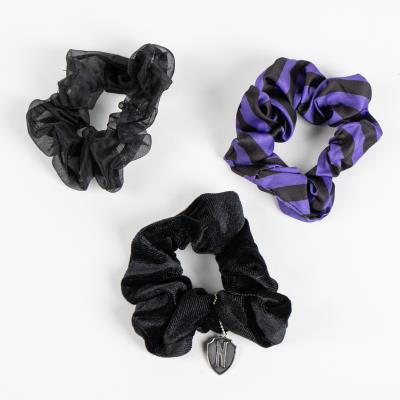 Imagen de ACCESORIOS PELO COLETERO DE TELA 3 PIEZAS WEDNESDAY