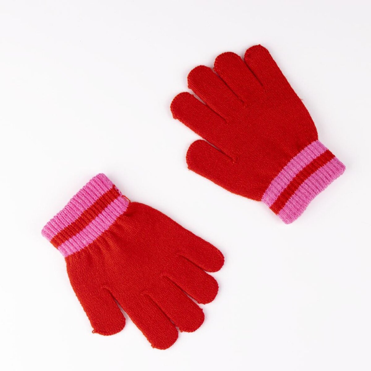 A - CONJUNTO 3 PIEZAS MINNIE GUANTES , BRAGA Y GORRO - ILUSION SHOP