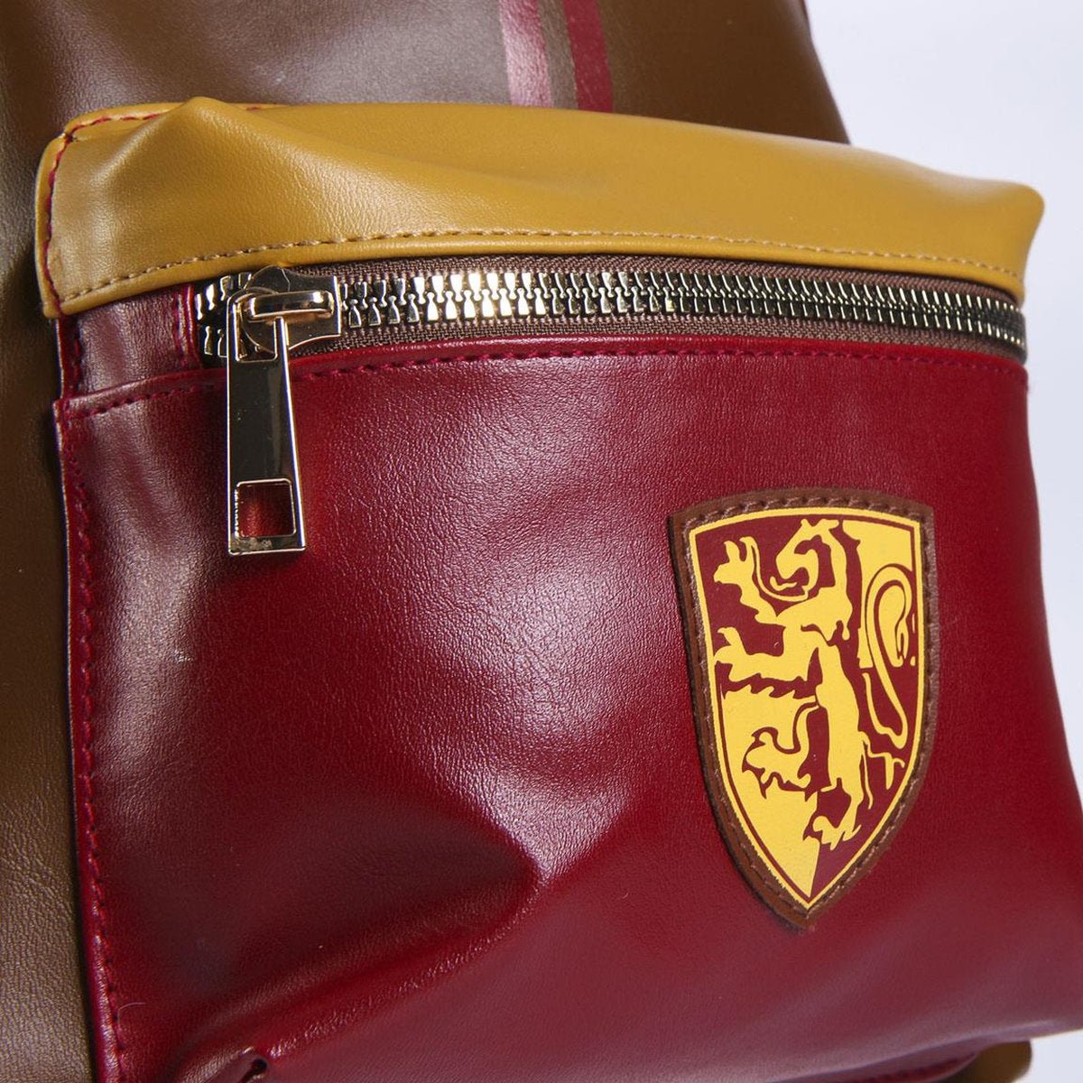A - MOCHILA CASUAL MODA POLIPIEL HARRY POTTER - ILUSION SHOP