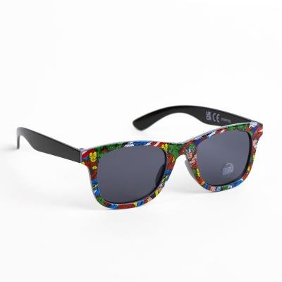 GORRA SET GAFAS DE SOL AVENGERS - ILUSION SHOP