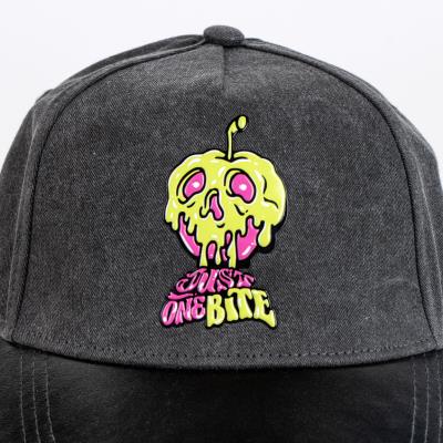 GORRA VISERA CURVA ADULTO DISNEY VILLANAS - ILUSION SHOP