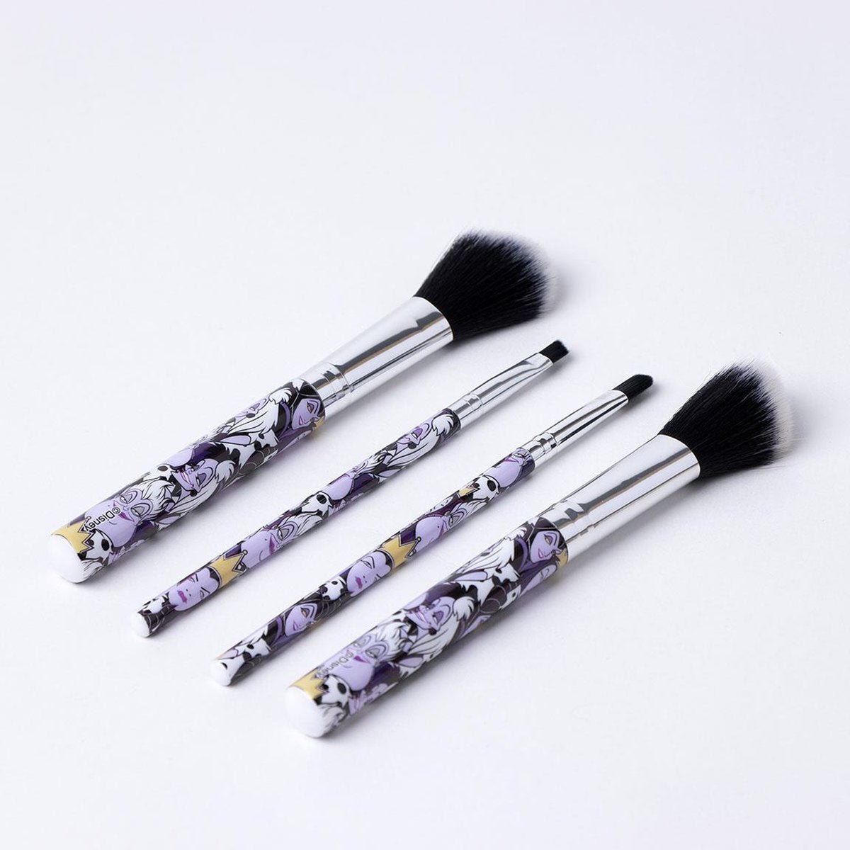 SET DE BELLEZA NECESER 4 PIEZAS DISNEY - ILUSION SHOP