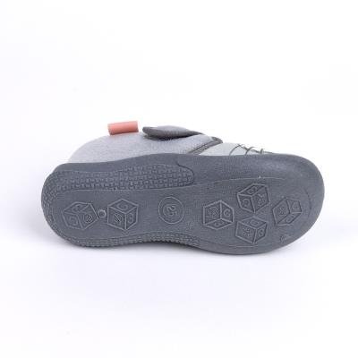 ZAPATILLAS DE CASA MEDIA BOTA LOONEY TUNES - ILUSION SHOP